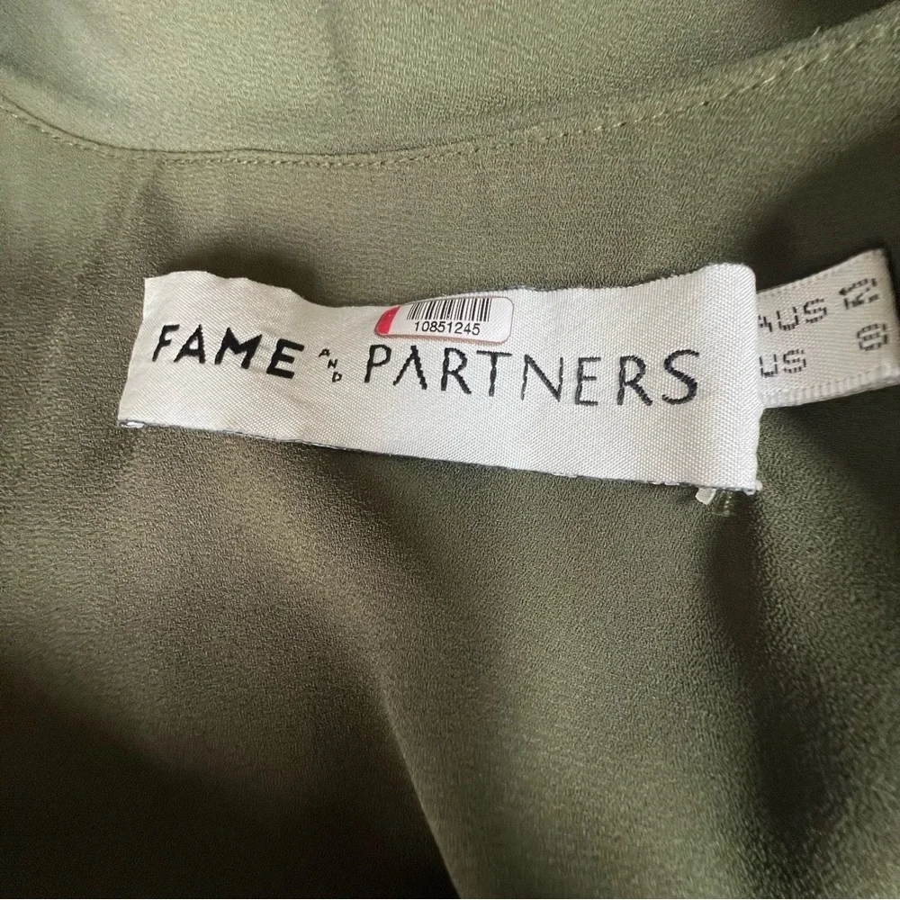 Fame and Partners Green Midi V-Neckline Wrap Dress in Size 8 - Picture 10 of 13